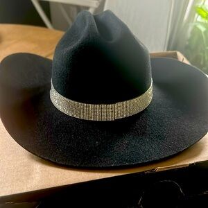 Idyll wind cowboy hat